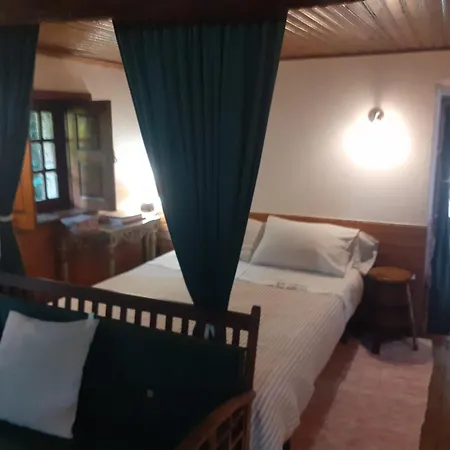 Casa Da Avo Maria Na Quinta Do Castro Holiday park